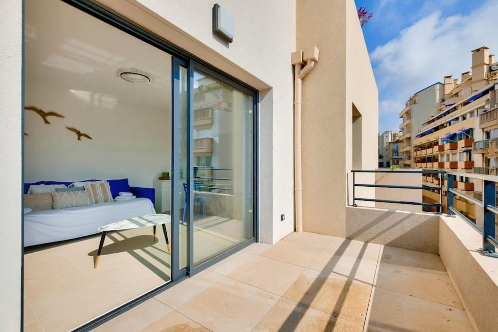 T2 Avec Terrasse Et Parking Prive Au Coeur De Nice Exterior photo